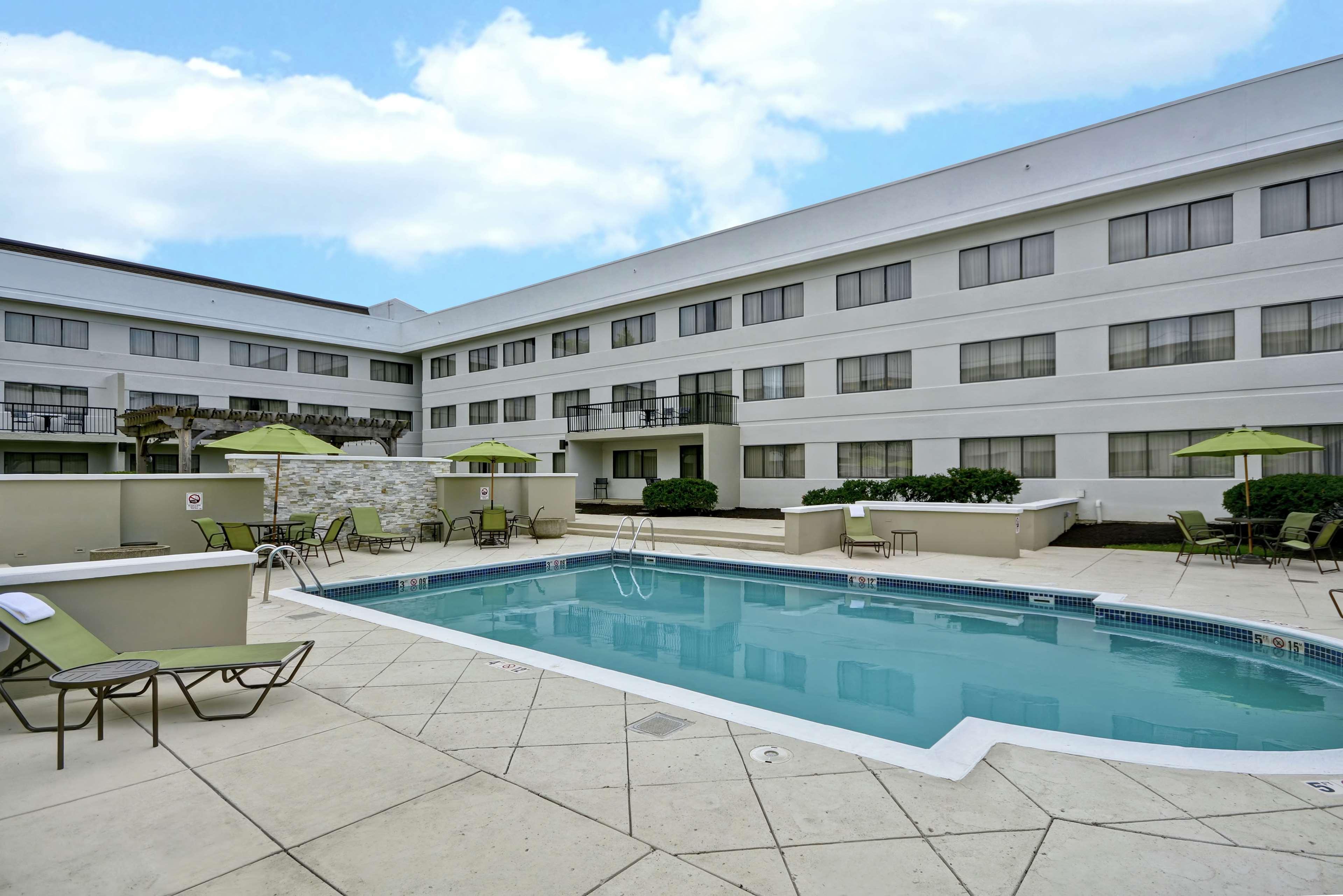 Homewood Suites By Hilton Indianapolis Кармел Екстер'єр фото
